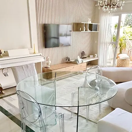 Stunning Banus Area Apartment